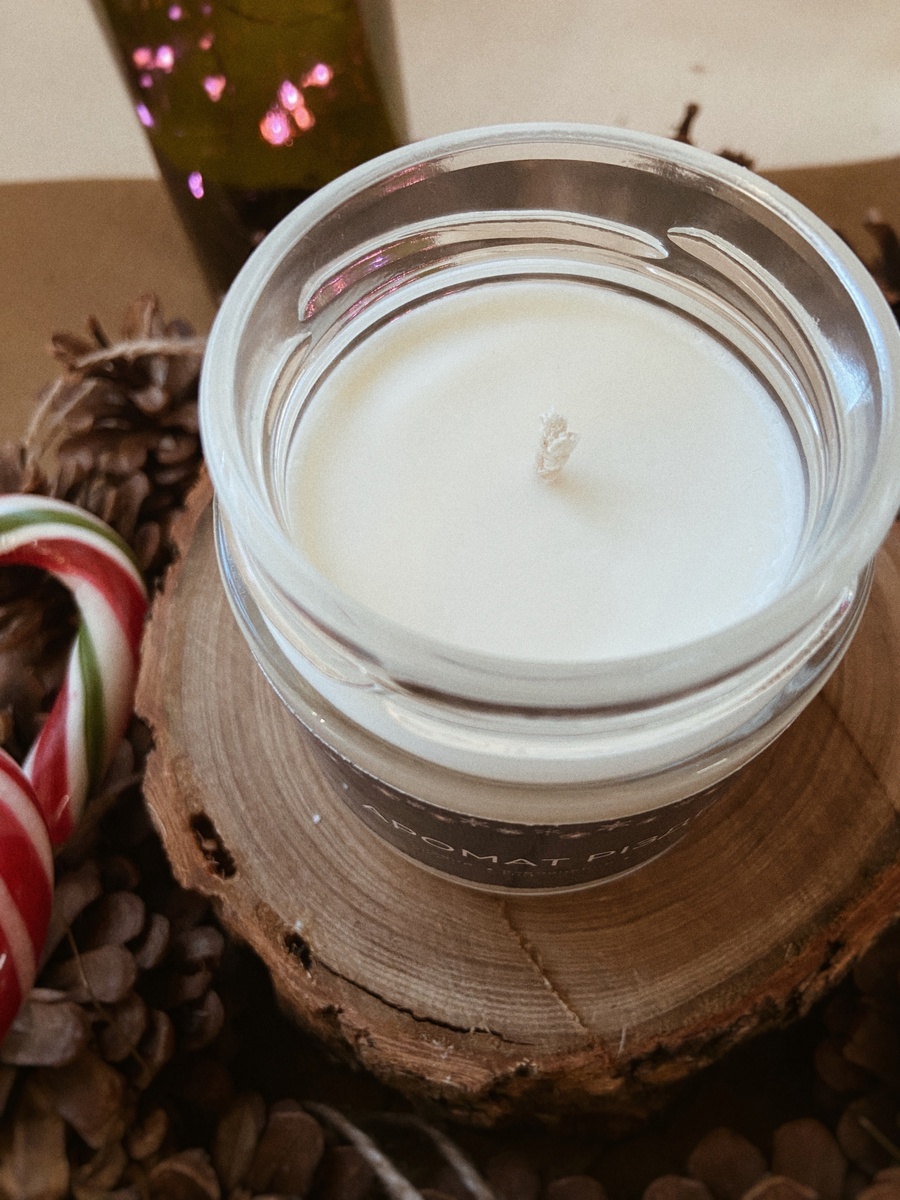 Новорічна соєва свічка з бавовняним гнотом, "Аромат Різдва", 212 мл 2023*01 фото