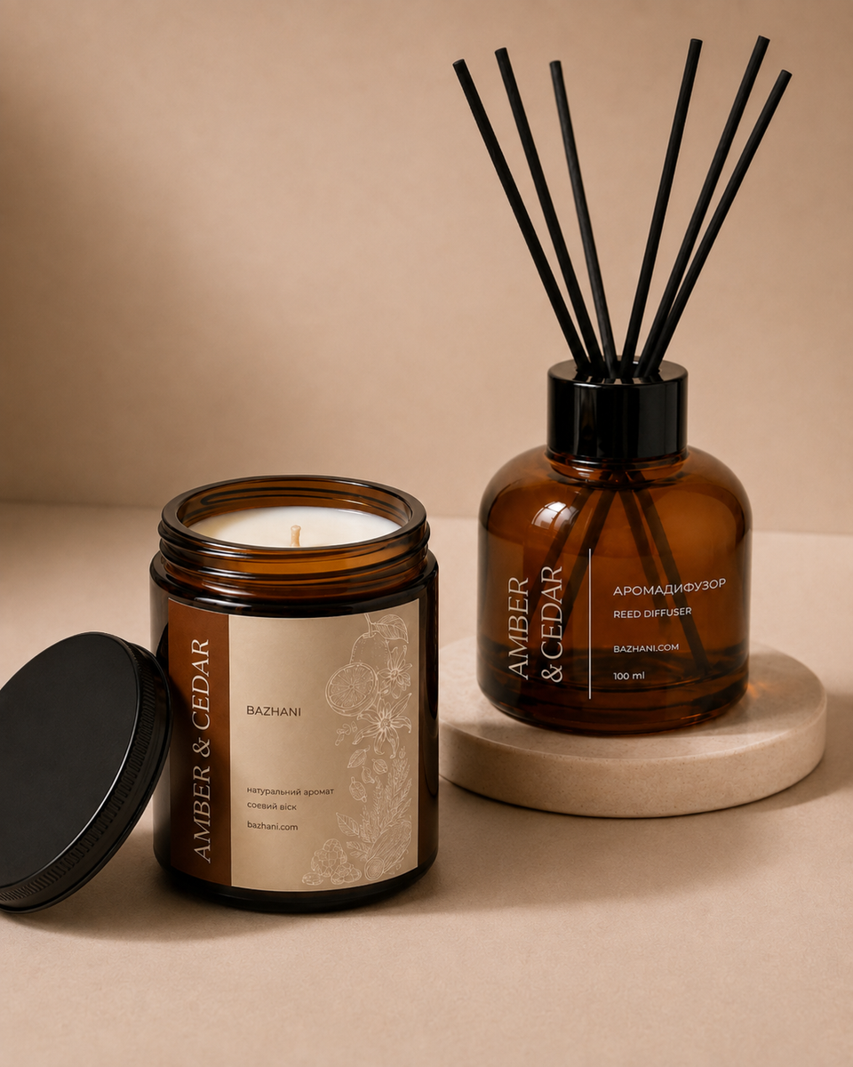 Подарунковий набір ароматів для дому Bazhani "Amber & Cedar" (соєва свічка + аромадифузор), 200 мл + 100 мл 220826-04 фото